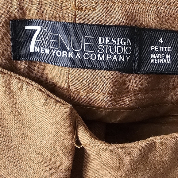 Size 4 Petite 7th Avenue Tan Dress Pants - Picture 4 of 5